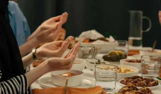 7 Mart ramazan menüsü hafta sonuna yakışır ihtişamlı iftar sofrası!