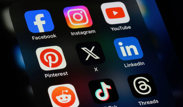 Sosyal Medyaya Kimliksiz Giriş Yapılamayacak!