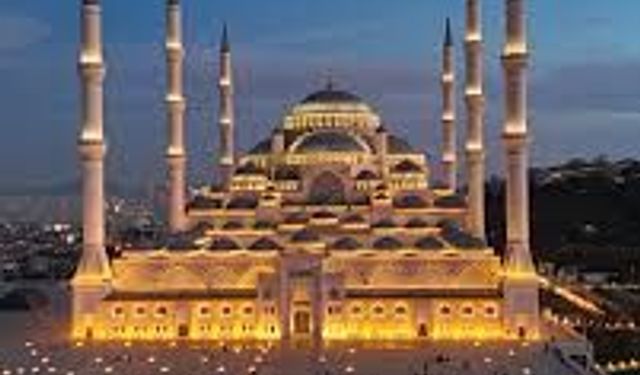 Ramazan Bayramı Namazı Saatleri Diyanet Tarafından Açıklandı