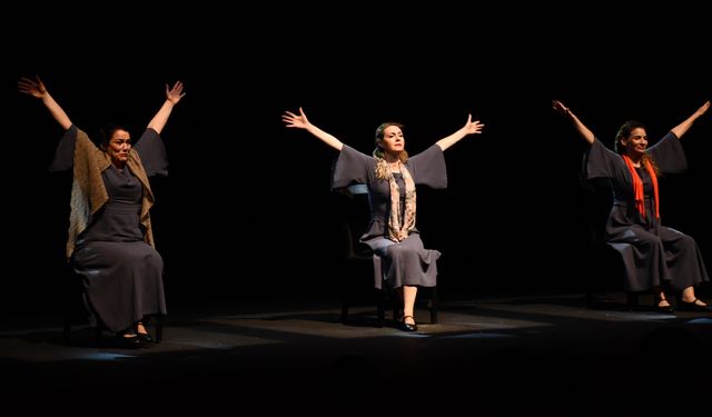 “Sen İstanbul’dan Daha Güzelsin” Balıkesir’de Sahnelendi