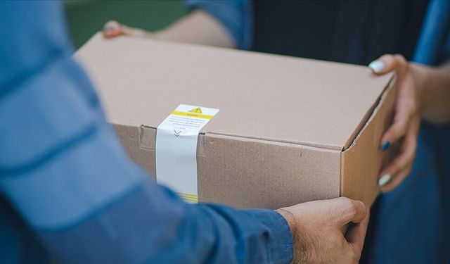 Arefe Günü Kargolar Açık mı?