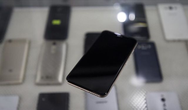 Akıllı Telefon Üreticileri Köşeye Sıkıştı