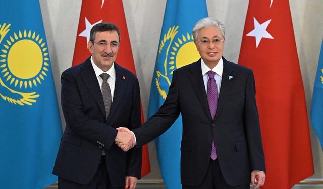 Cumhurbaşkanı Yardımcısı Yılmaz ile Tokayev Arasında Kritik Görüşme