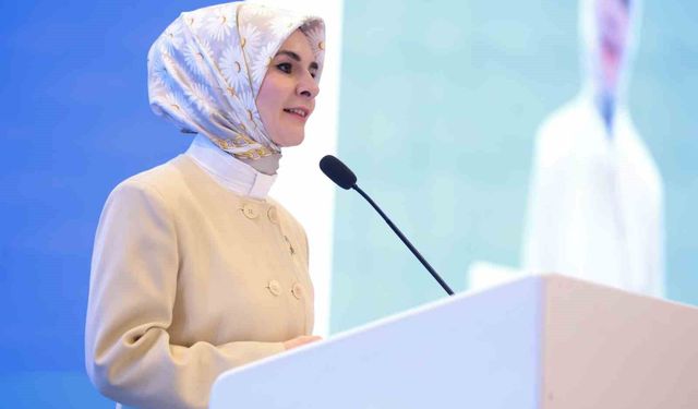 Türkiye’de Doğum İzni 24 Haftaya Yükseldi: OECD’de İlk 10’a Girdik
