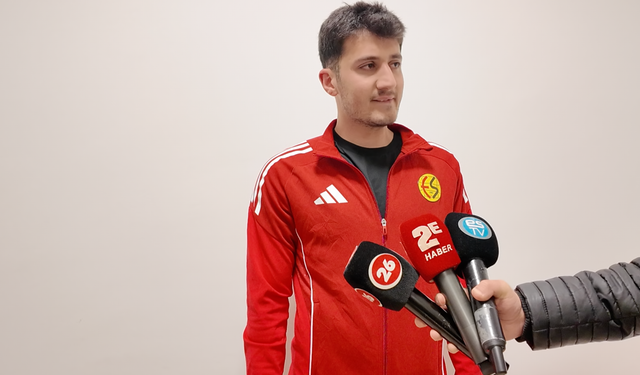 Ozan İsmail Koç Kart Sınırında