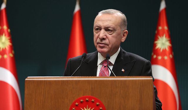 Erdoğan’dan CHP’ye Sert Eleştiri: "Pavyon Masalarına Düşürenler Yine Kendileridir"