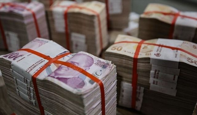 700 Bin Lirası Olana Aylık Kazanç Müjdesi: İşte Yeni Faiz Oranları!
