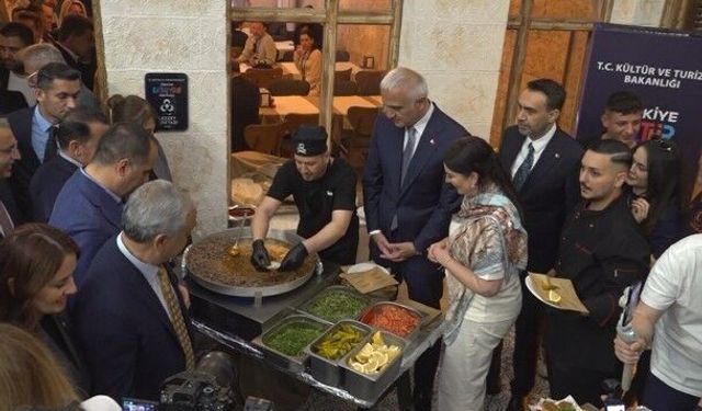 Bakan Ersoy Mersin'de: Gastronomi artık turizmin esas unsuru