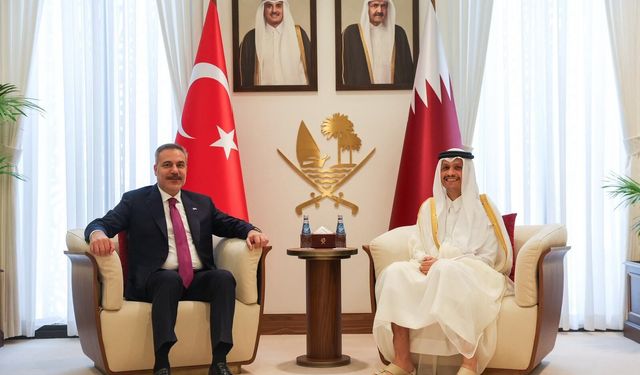 Bakan Hakan Fidan Doha'da Katar Başbakanı ile görüştü