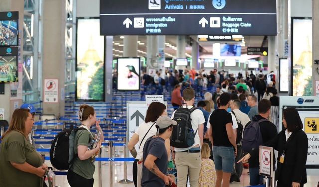 Tayland vizesiz kalış süresini 30 güne düşürdü