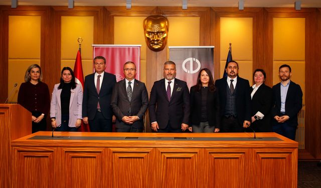 Anadolu Üniversitesi'nde eğitimde örnek olacak iş birliği