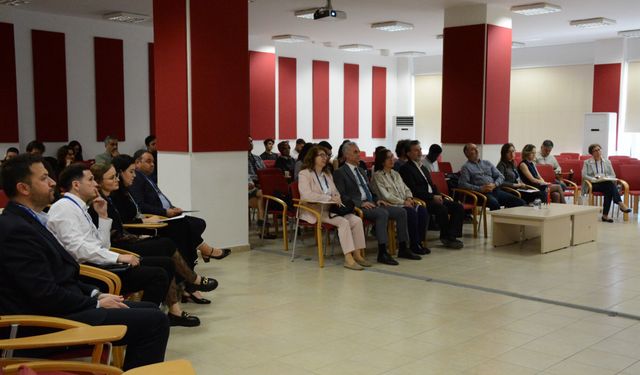Uluslararası Medya Atölyesi öğrencilerle buluştu