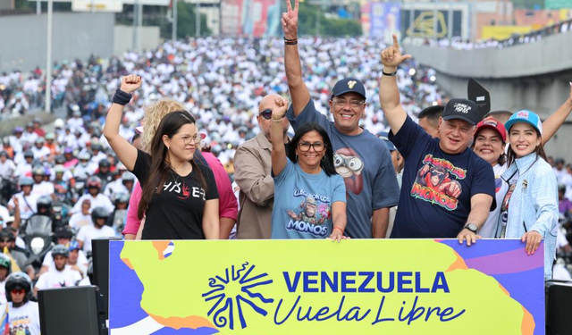 Venezuela'da yaptırım karşıtı yürüyüş Karakas'ta tamamlandı