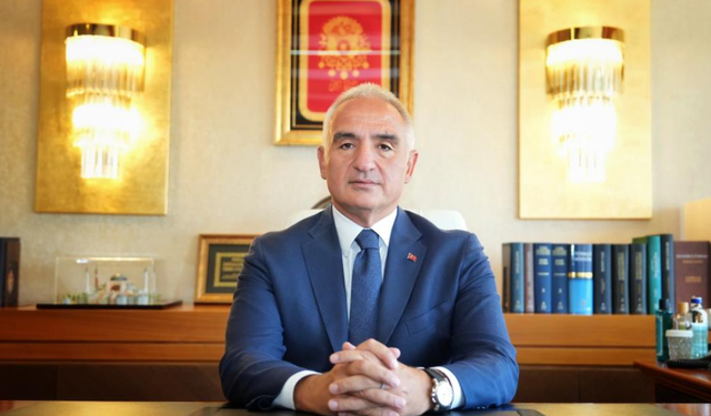 Çingene Kızı’na tarihi vuslat: Kayıp parça döndü!
