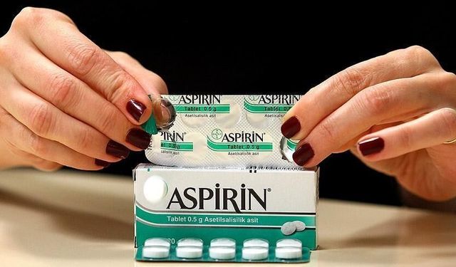 Tıp Dünyasında "Aspirin" Devrimi: Kanser Riskini Yarı Yarıya Düşürüyor mu?