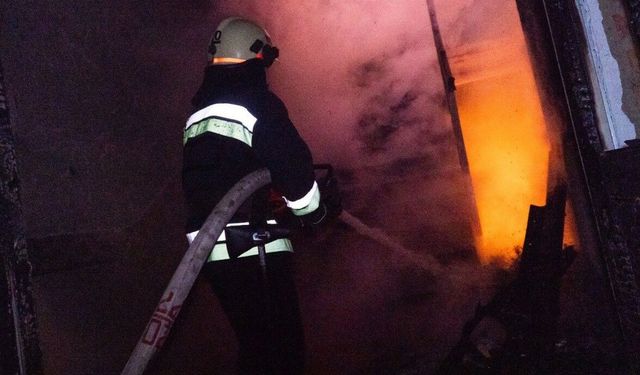 Ukrayna'da kabus gecesi: Rusya'dan rekor Zircon füzesi!