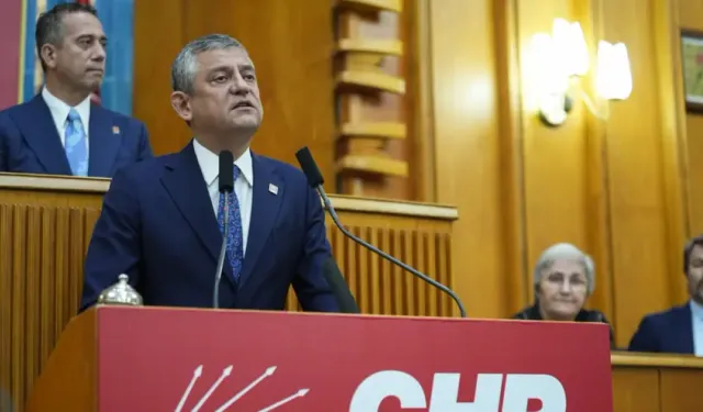 Özgür Özel ve Ekibi PM'den İstifa Etti