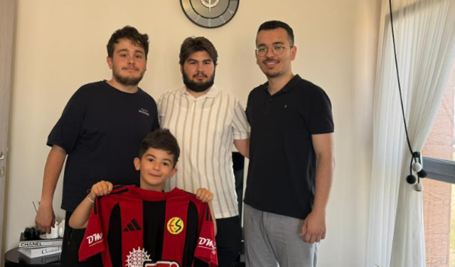 Eskişehirspor’un Minik Kahramanına Üni Nefer’den Anlamlı Ziyaret