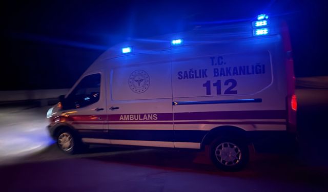 Geri Manevra Yapan Şüpheli Aracın Çarptığı Bekçi Yaralandı