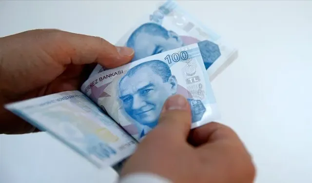 KKTC'de Asgari Ücret Yüzde 16,95 Artışla 61 Bin Lirayı AşTI
