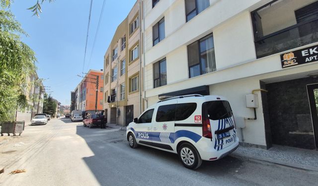 3. kattan düşen 3 yaşındaki çocuk yaralandı