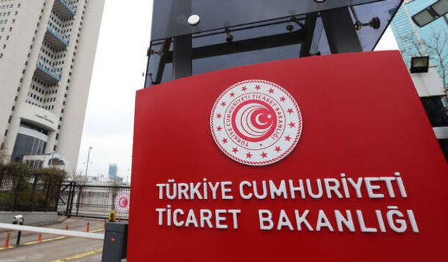 Ticaret Bakanlığı'ndan Tüketicilere UYARI: Fiyat Listesinde Olmayan Ücretler Talep Edilemez