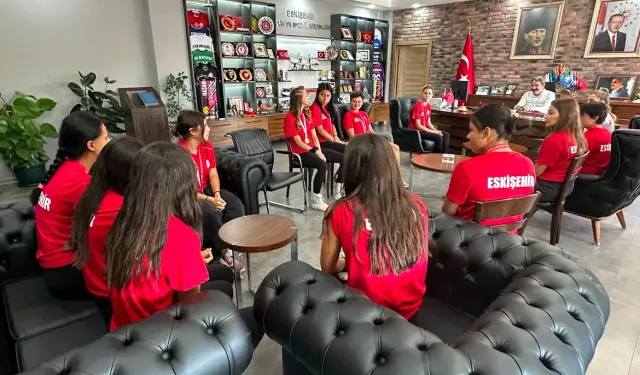 Eskişehir'in kadınları Türkiye şampiyonu oldu!