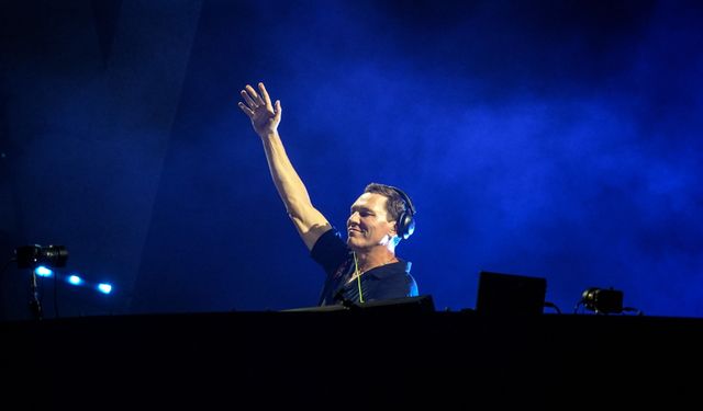 Tiesto İstanbul’da hayranlarıyla buluştu!