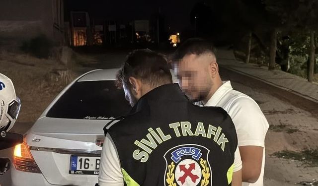 Eskişehir'de Dur İhtarına Uymayan Sürücüye Ağır Ceza