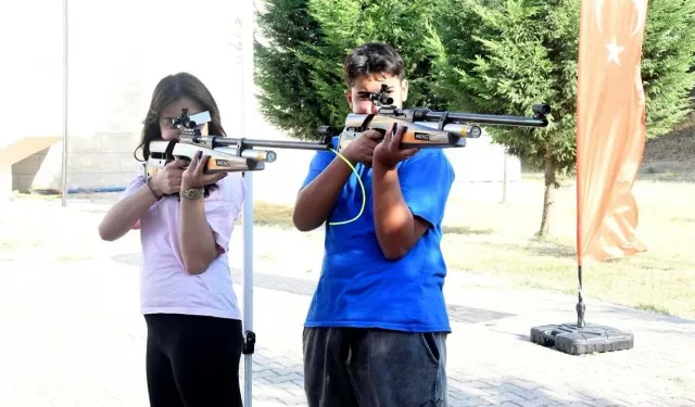 Eskişehir’de Gençlik Yaz Kulübü Kapanış Şenliği