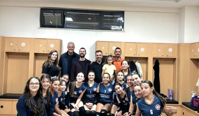 Midi kızlardan ilk adım!