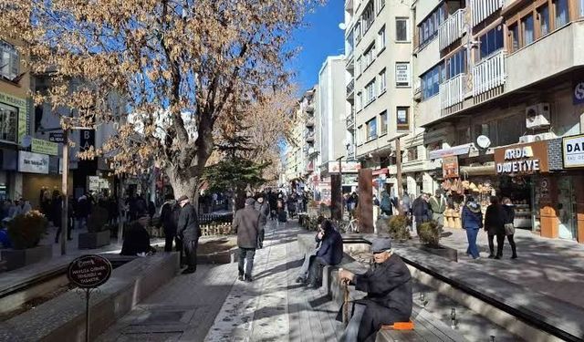 Eskişehir’de hafta sonu sıcaklıklar düşüyor: İşte 5 günlük hava tahmini