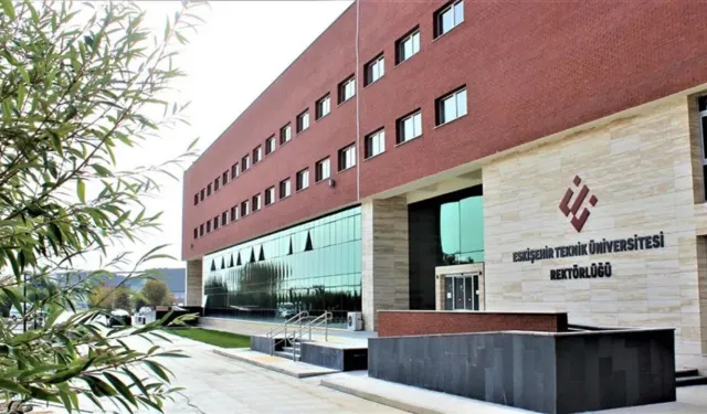 Eskişehir Teknik Üniversitesi Akademik Kadro Alım İlanı Yayımladı