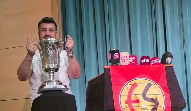 Eskişehirspor Taraftarından Ümit Şapcı’ya Sert Tepki