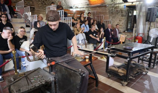 Odunpazarı’nda Sanatın Ateşi Yandı: Cam ve Seramik Festivalleri Başladı
