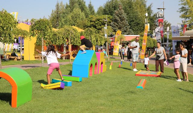 Porsuk Festivali’nde Bilim ve Sanat Buluştu