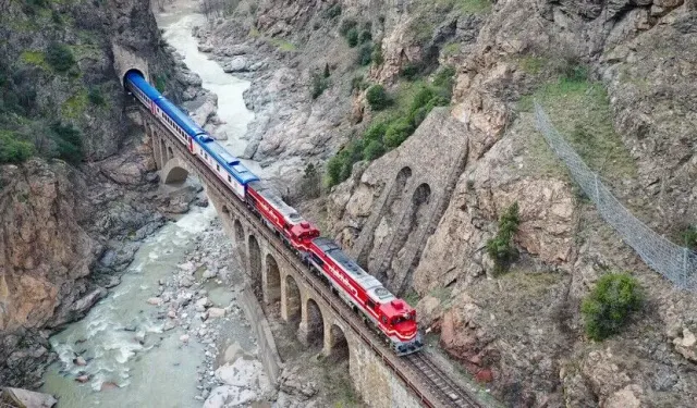 Turistik Karaelmas Ekspresi Seferleri Ekim Ayında Başlıyor