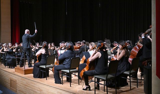 Anadolu Üniversitesi Senfoni Orkestrasından 2026-2027 akademik yılına özel konser