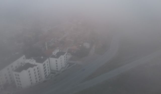 Eskişehir Sis Bulutuna Teslim Olma Noktasına Geldi: Şehir Silüeti Havadan Böyle Görüntülendi!