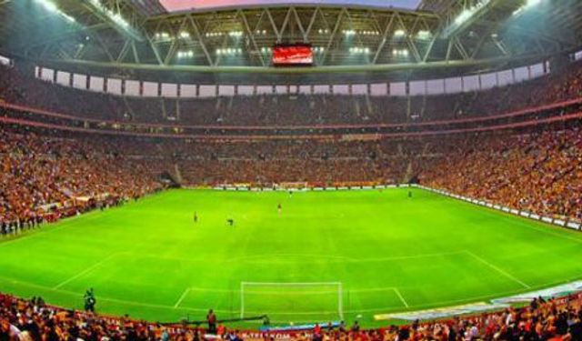 Sosyal medyada "Yapay ıslık" tartışması: Rams Park'ta hoparlör sesi skandalı iddiası!