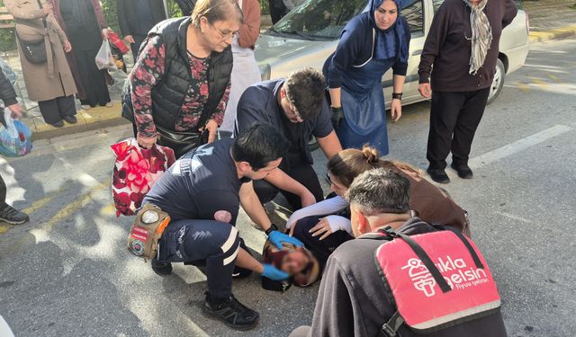Eskişehirde Otomobilin Çarptığı Yaşlı Kadın Hastaneye Kaldırıldı