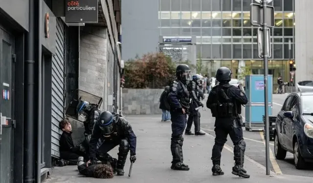 Fransa’da Lise Eylemleri Büyüyor: Polis Müdahalesi Tartışılıyor