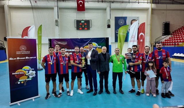 Futsalda Şampiyon TÜRASAŞ