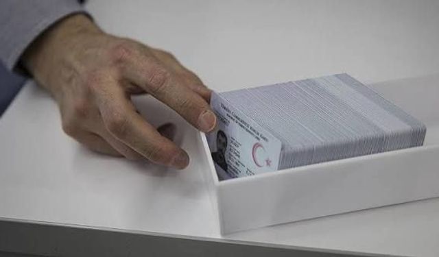 Çipli Kimlik Kartı Yenileme Başvurusu Nasıl Yapılır, Ücreti Ne Kadar?
