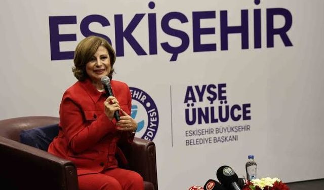 Ayşe Ünlüce ilk 5'te: İşte Türkiye’nin en sevilen büyükşehir başkanları!