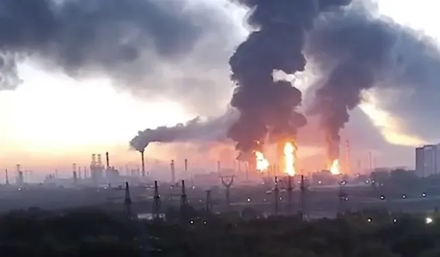 Moskova'dan Ukrayna'ya Petrol Rafinerisi Tepkisi