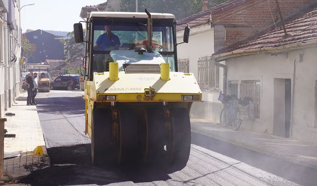 Tepebaşı Belediyesi'nden asfalt çalışması