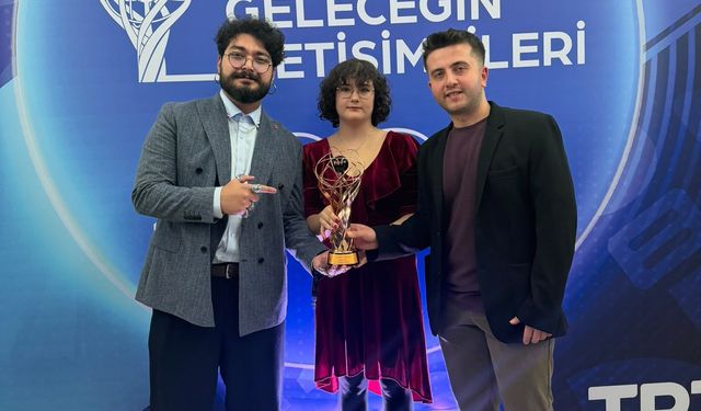 Anadolu Üniversitesi’ne TRT’den ödül yağmuru