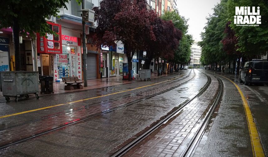 Eskişehir’e Sağanak Yağış Uyarısı Geldi