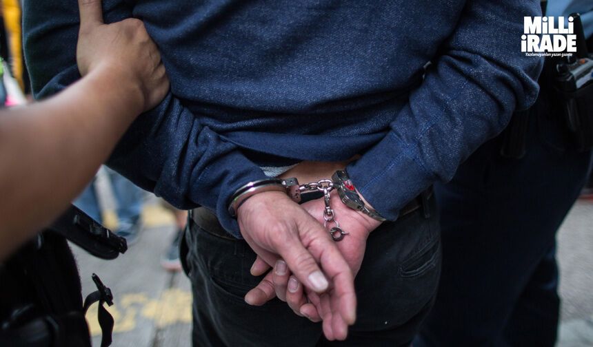 Eskişehir'de Okulda Bekçiye Saldıran İki Şüpheli Tutuklandı
